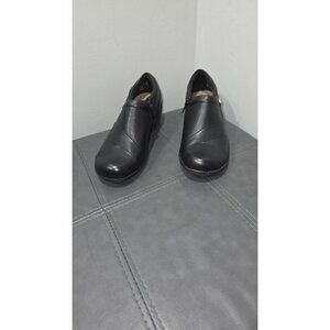 Clarks Loafers Womens 7.5 M Black Leather Side Zip Office Casual Holiday Comfort
